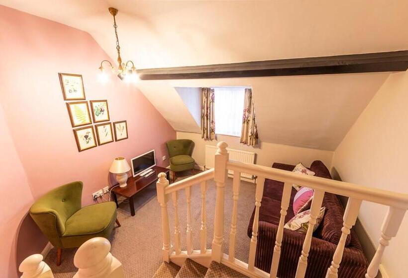 스위트, The Speech House