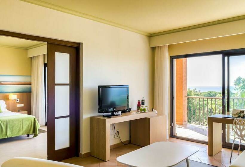 סוויטת ג'וניור, Tui Blue Isla Cristina Palace - Adults Recommended