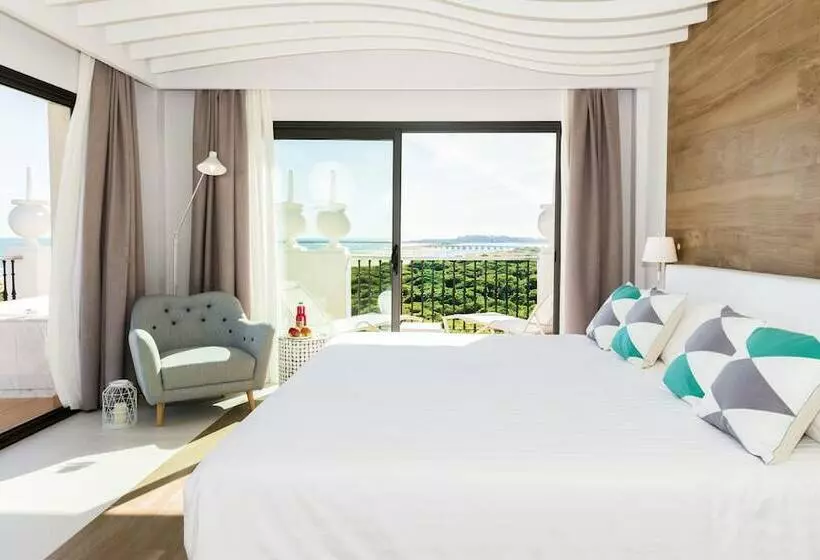 اتاق لوکس, Tui Blue Isla Cristina Palace - Adults Recommended