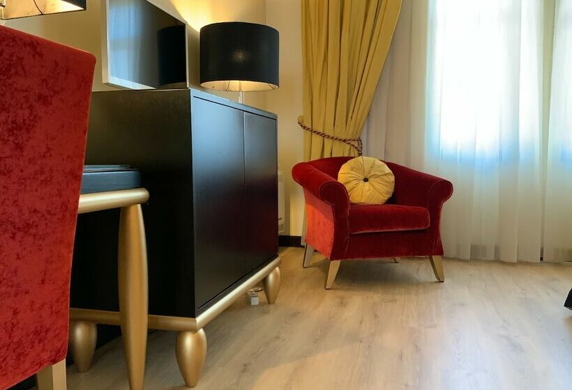 غرفة سوبيريور, Veneza