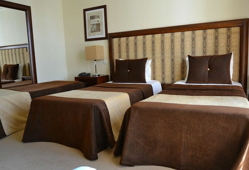 غرفة قياسية ثلاثية, Veneza