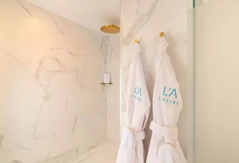 Perhesviitti, L'Azure Hotel 4* Sup