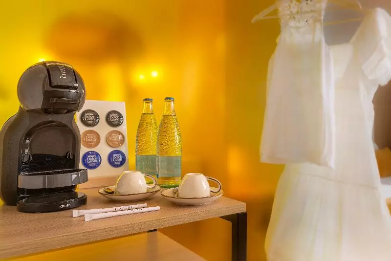 Standard Kolmen Hengen Huone, L'Azure Hotel 4* Sup