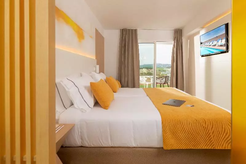 Standard-huone, L'Azure Hotel 4* Sup