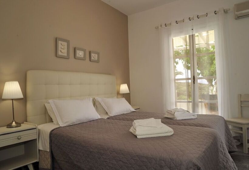 Люкс Семейный 2 Спальни, Scala Apartments