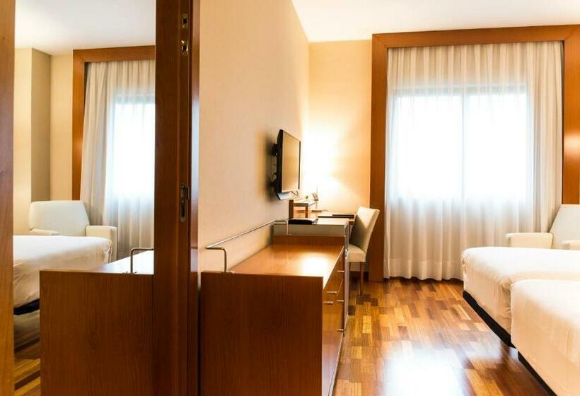 اتاق خانوادگی, Sercotel Ab Arganda