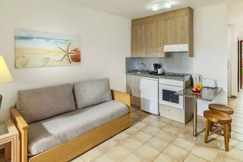 استودیو استاندارد با چشم‌انداز استخر, Sol Sun Beach Apartamentos