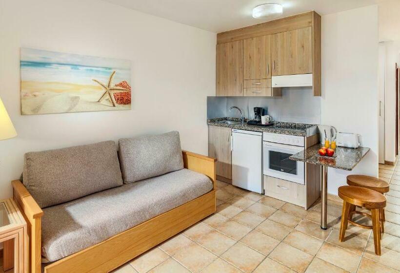 Студия Стандарт Вид на Море, Sol Sun Beach Apartamentos