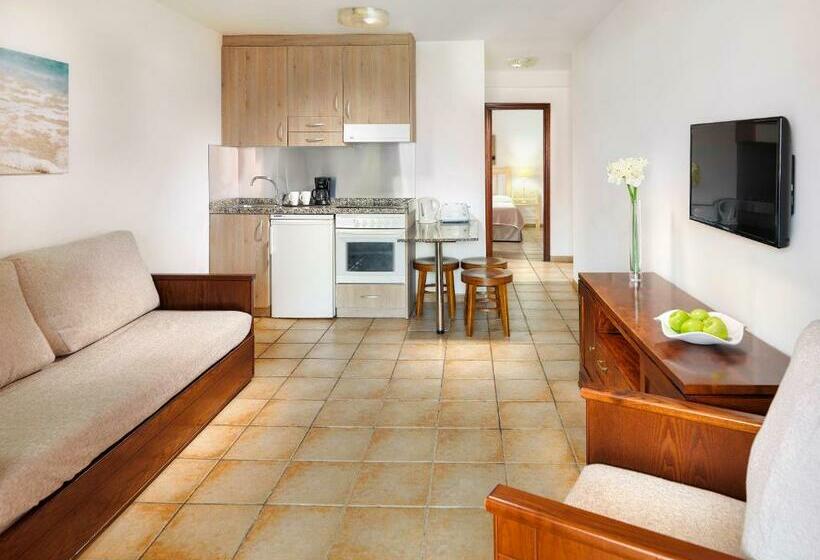 Апартаменты 1 Спальня Вид на Бассейн, Sol Sun Beach Apartamentos