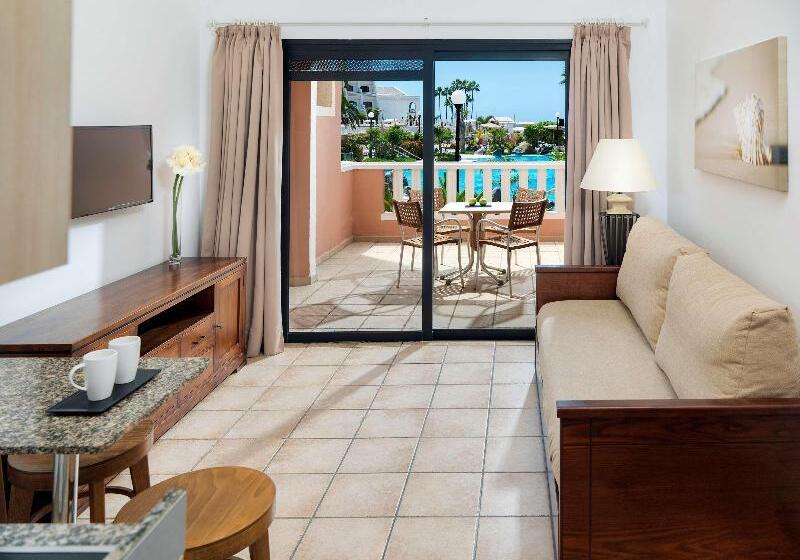 Студио Стандарт Вид на Бассейн, Sol Sun Beach Apartamentos