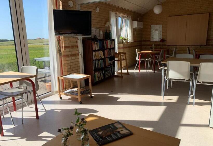 חדר משפחתי חדר אמבטיה משותף, Danhostel Fjaltring