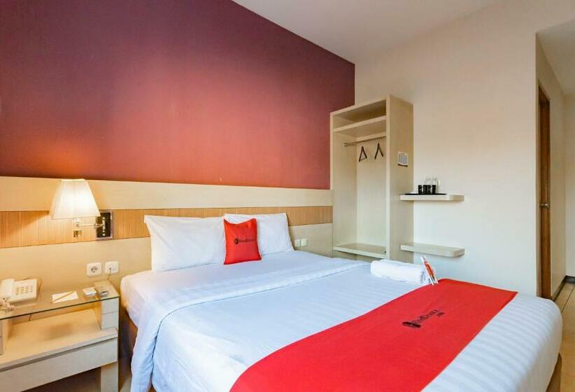 Номер Стандарт, Reddoorz Premium Near Bandung Station