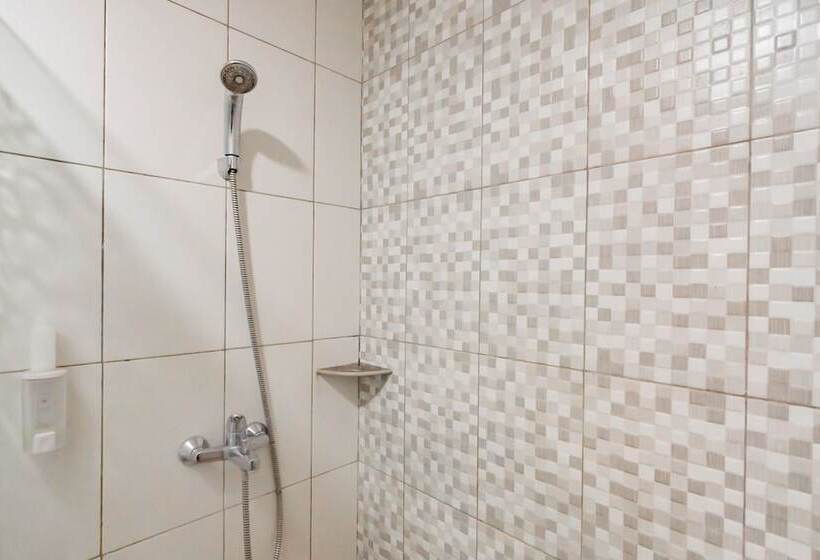 家庭间, Reddoorz Premium Near Bandung Station