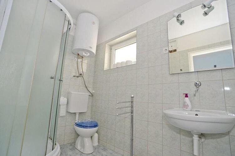 Апартаменты 2 Спальни Вид на Море, Apartments Rako