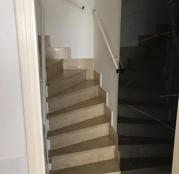 Апартаменты 2 Спальни Вид на Море, Apartments Rako