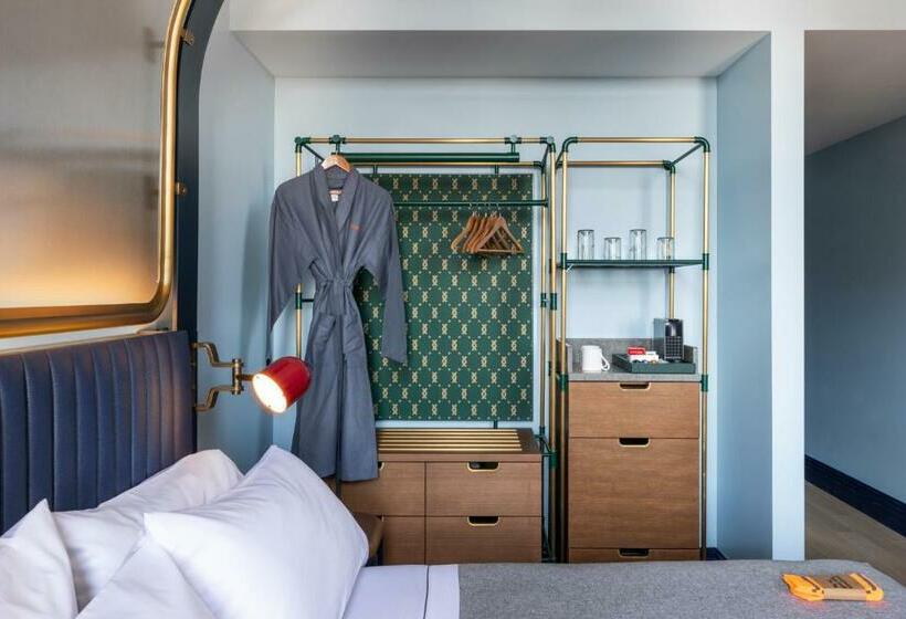 Номер Стандарт, Canopy By Hilton Philadelphia Center City