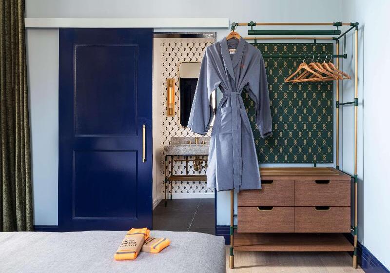 سوئیت با تخت بزرگ, Canopy By Hilton Philadelphia Center City