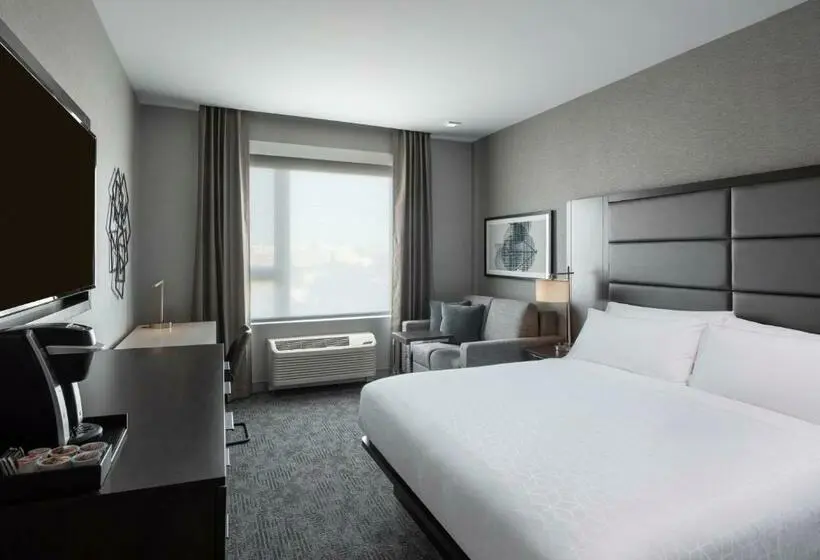 キングサイズベッドのスタンダードルーム, Holiday Inn Express   Boston Logan Airport   Revere, An Ihg