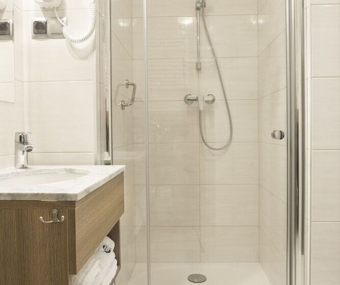 إستوديو قياسى, Urbi