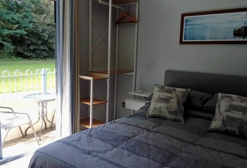 Budget Lejlighed 1 Soveværelse, Blue Mackerel Adults Only