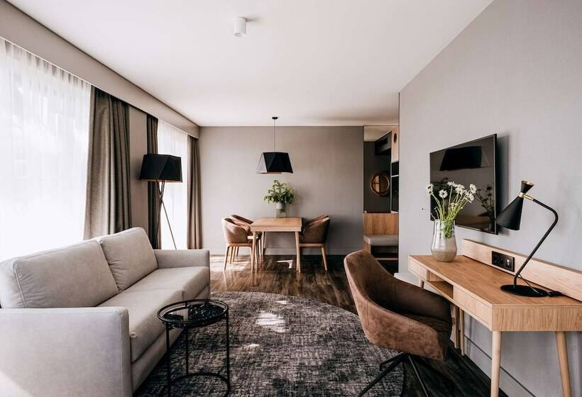 سوییت سوپریور, Radisson Hotel Szklarska Poręba