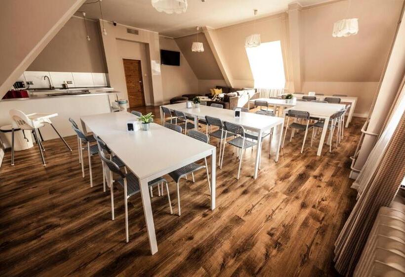 标准单人间共用浴室, Bi Pi Hostel