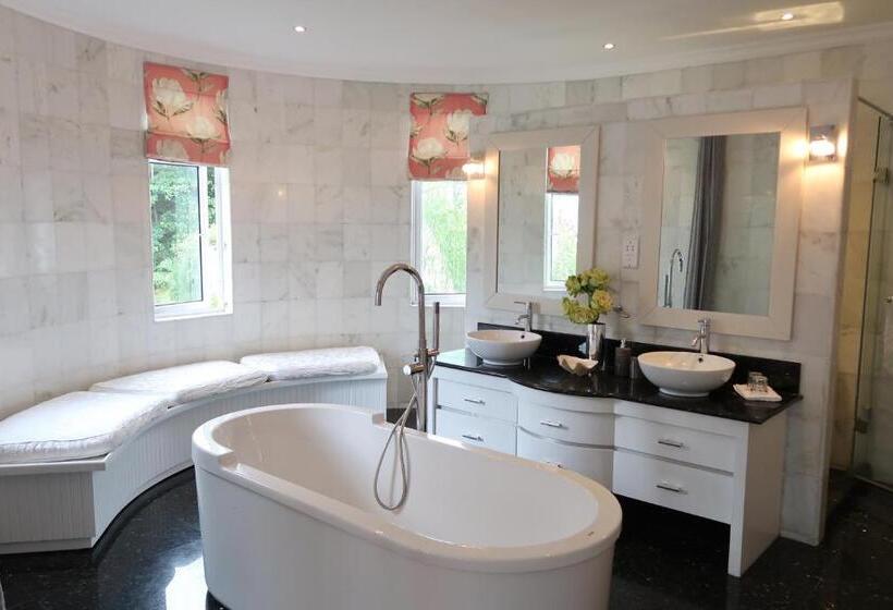 اتاق استاندارد با تخت بزرگ, Chateau Elysium