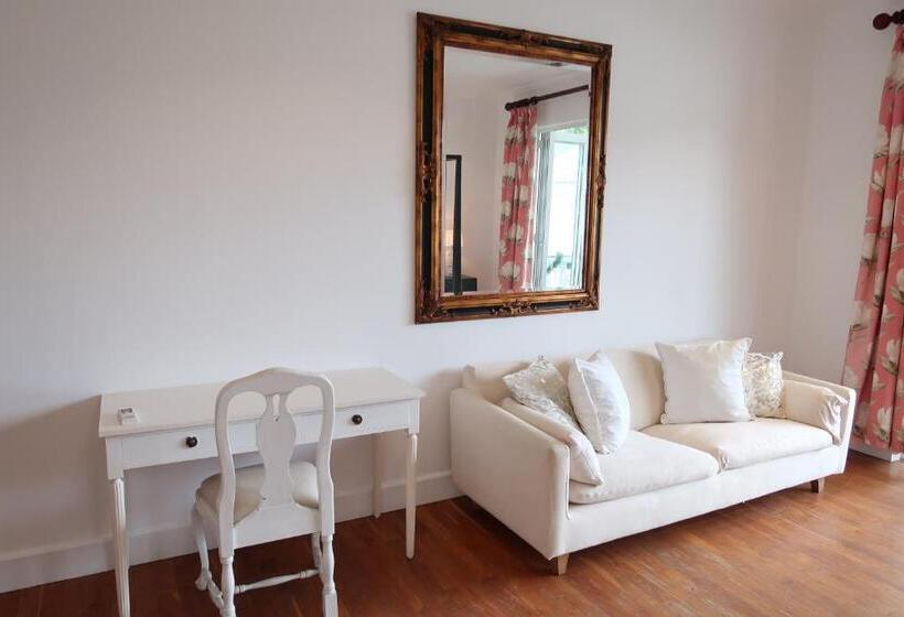 اتاق استاندارد با تخت بزرگ, Chateau Elysium