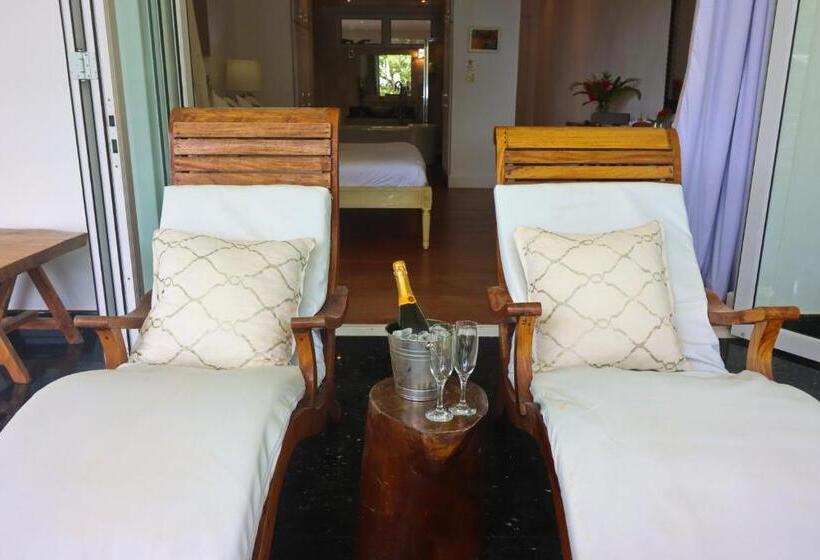 اتاق استاندارد با تخت بزرگ, Chateau Elysium