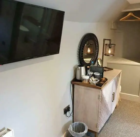 Basic-huone, The Horse Inn Hurst