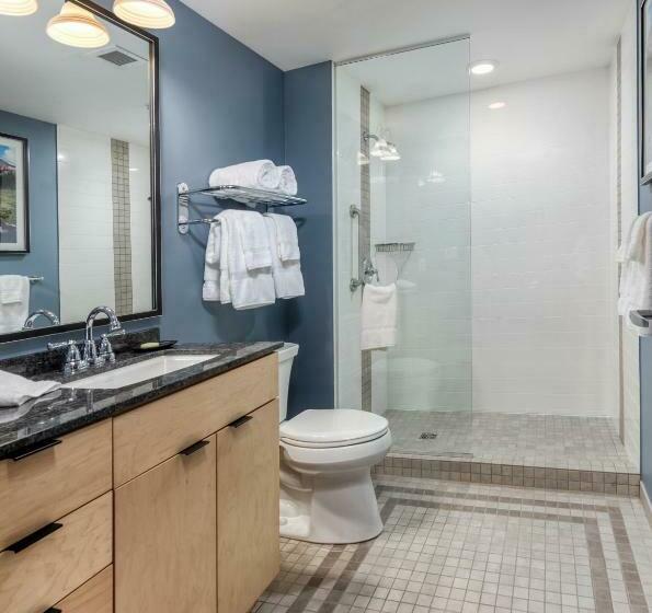 استودیوی لوکس, Worldmark Portland Waterfront Park