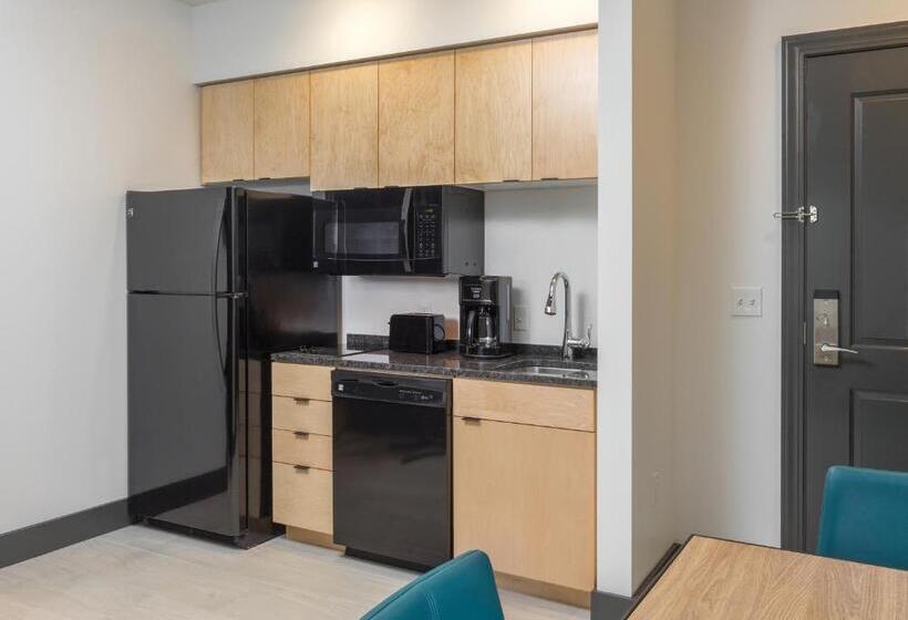 سوییت, Worldmark Portland Waterfront Park