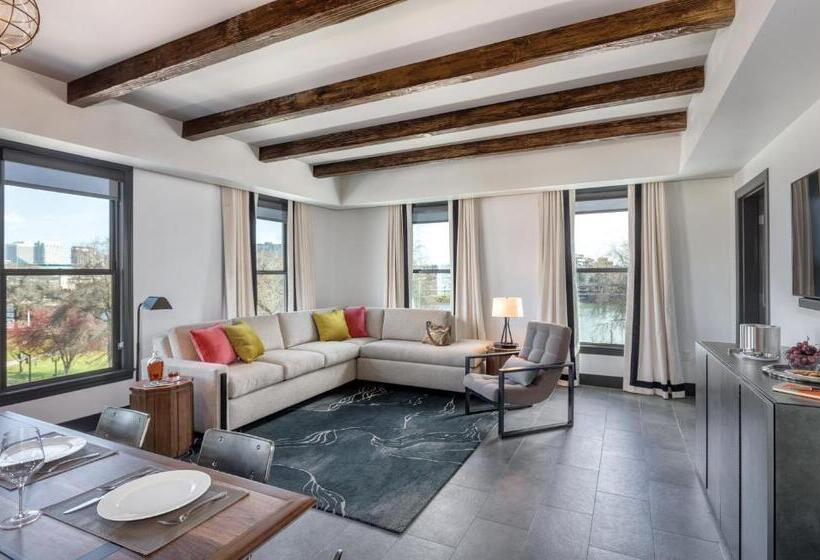 سوئیت 2 خوابه, Worldmark Portland Waterfront Park