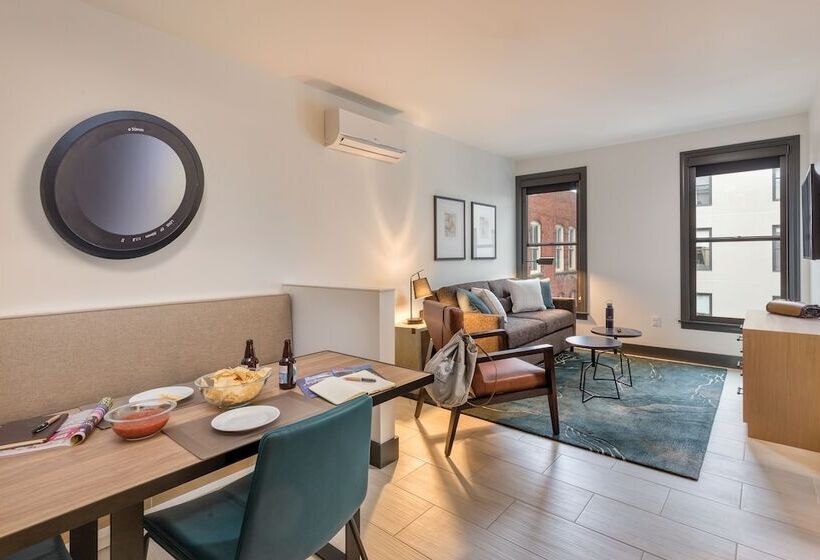 سوییت, Worldmark Portland Waterfront Park