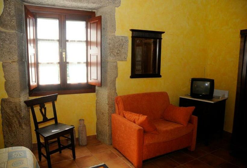 غرفة قياسية, Casa Casarellos