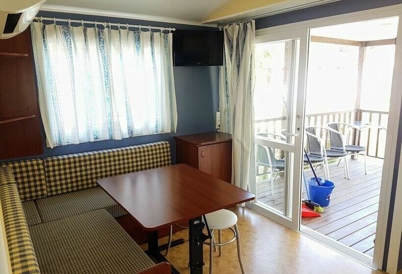 Семейное Бунгало, Camping Rio Nela