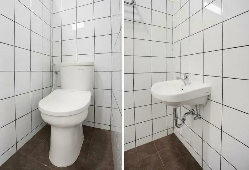 デラックスルーム, Oyo 3209 Hegarbudhi Residence