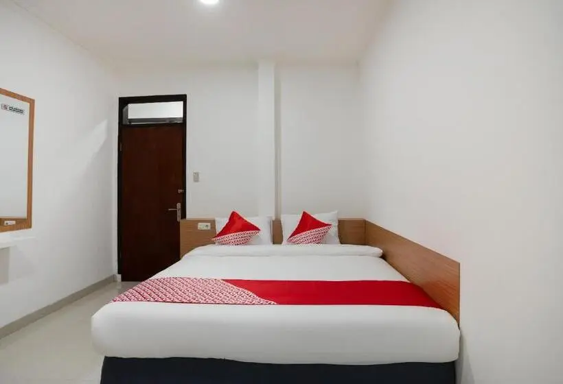 デラックスルーム, Oyo 3209 Hegarbudhi Residence