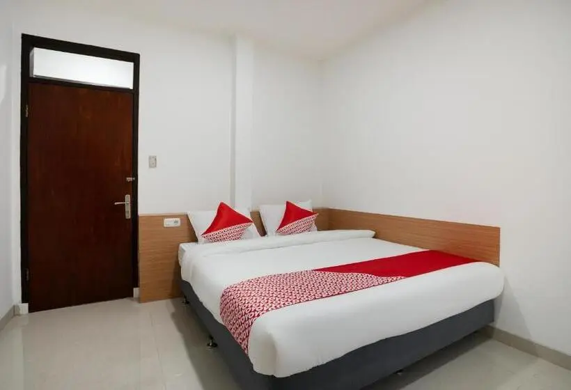 デラックスルーム, Oyo 3209 Hegarbudhi Residence
