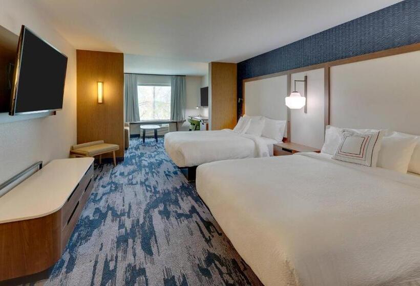 스위트, Fairfield Inn & Suites Warsaw