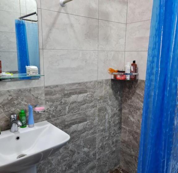 اتاق استاندارد, Gricko