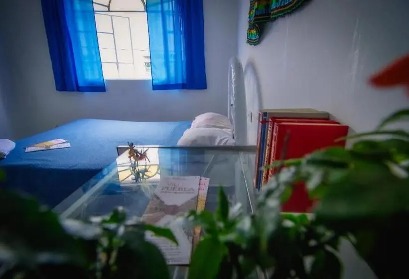 اتاق استاندارد, Hostal Azul Puebla Barrio El Alto