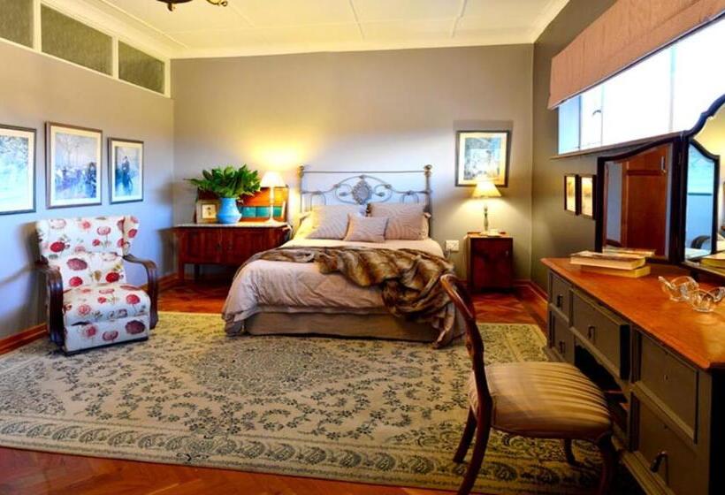 Номер Стандарт, The White House