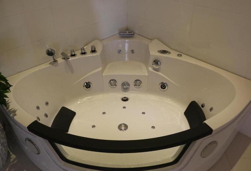Люкс Deluxe Вид на Море, Villa La Perla