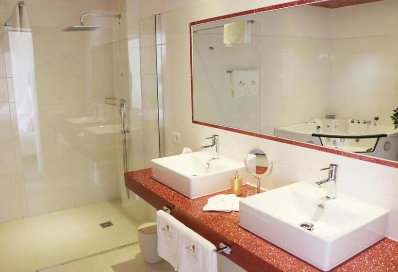 Люкс Deluxe Вид на Море, Villa La Perla