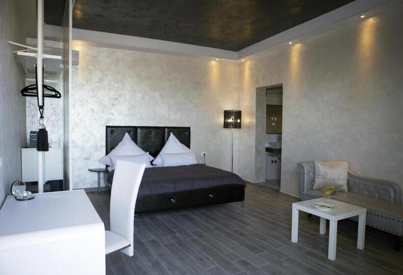 Люкс Deluxe Вид на Море, Villa La Perla