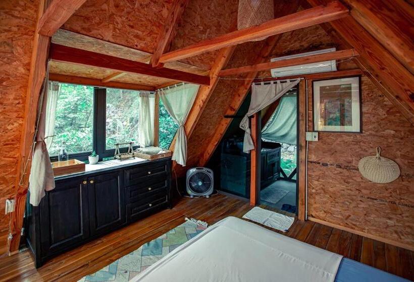 اتاق استاندارد با تخت بزرگ, Blue Lagoon Cat Ba