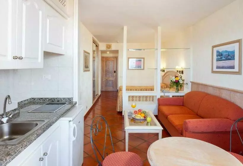 استودیوی استاندارد, Apartamentos Masaru