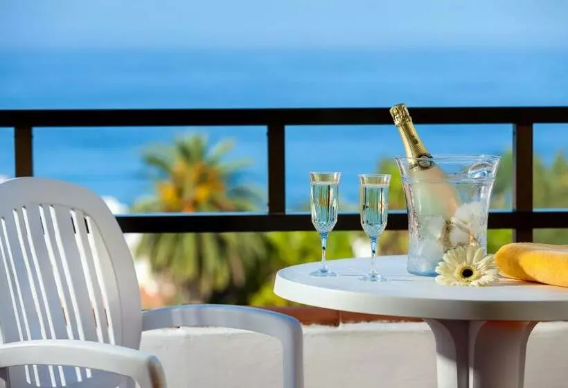 استودیوی استاندارد, Apartamentos Masaru