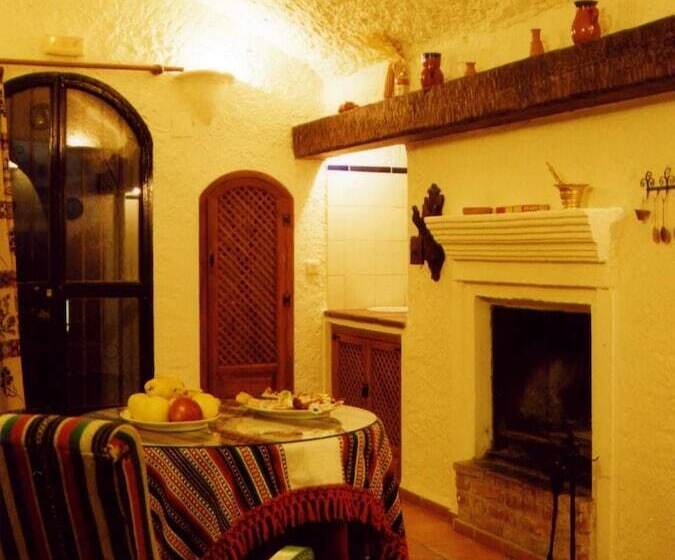 Номер Стандарт, Cuevas Pedro Antonio De Alarcon